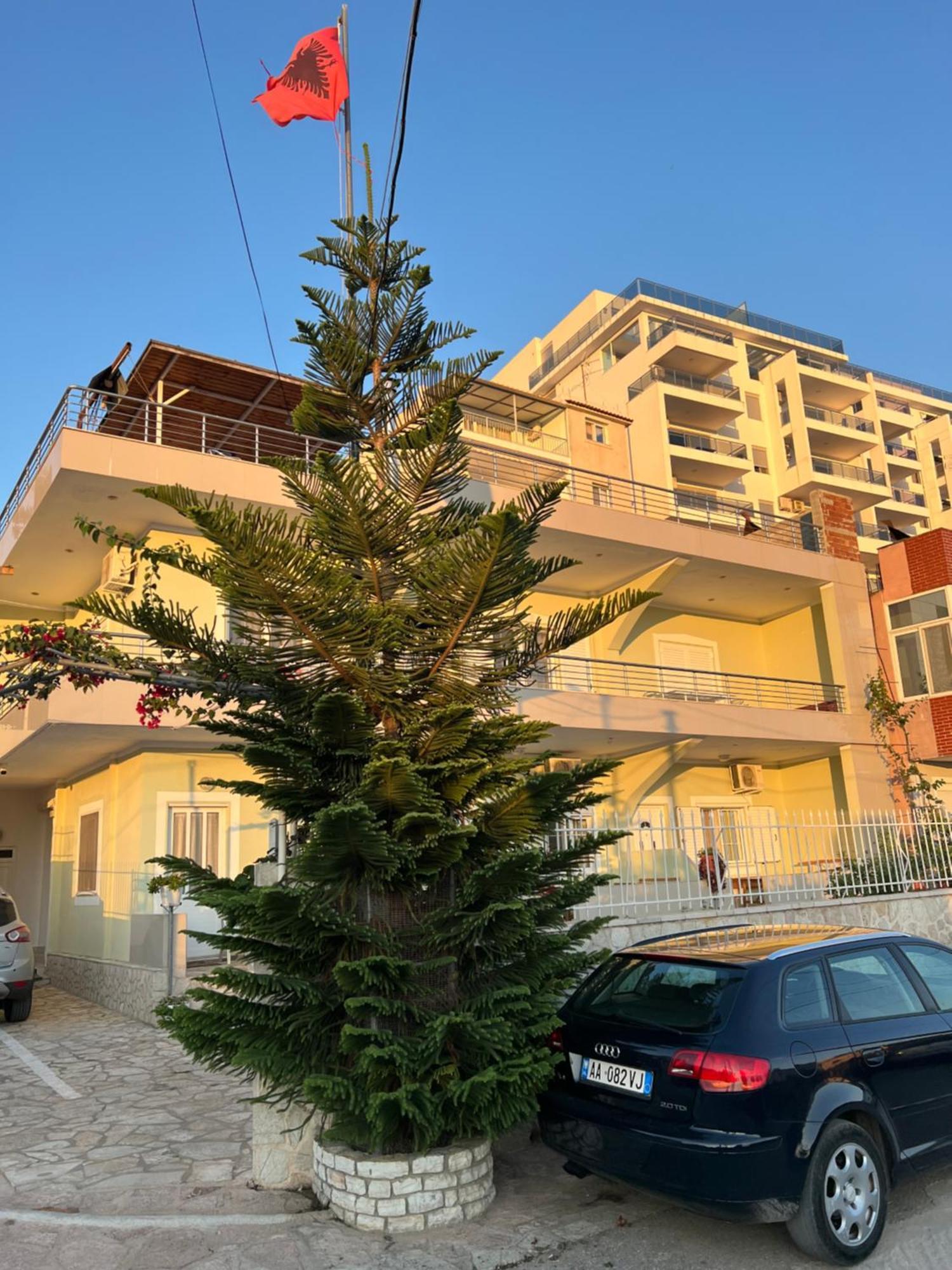 Almar Sarandë
