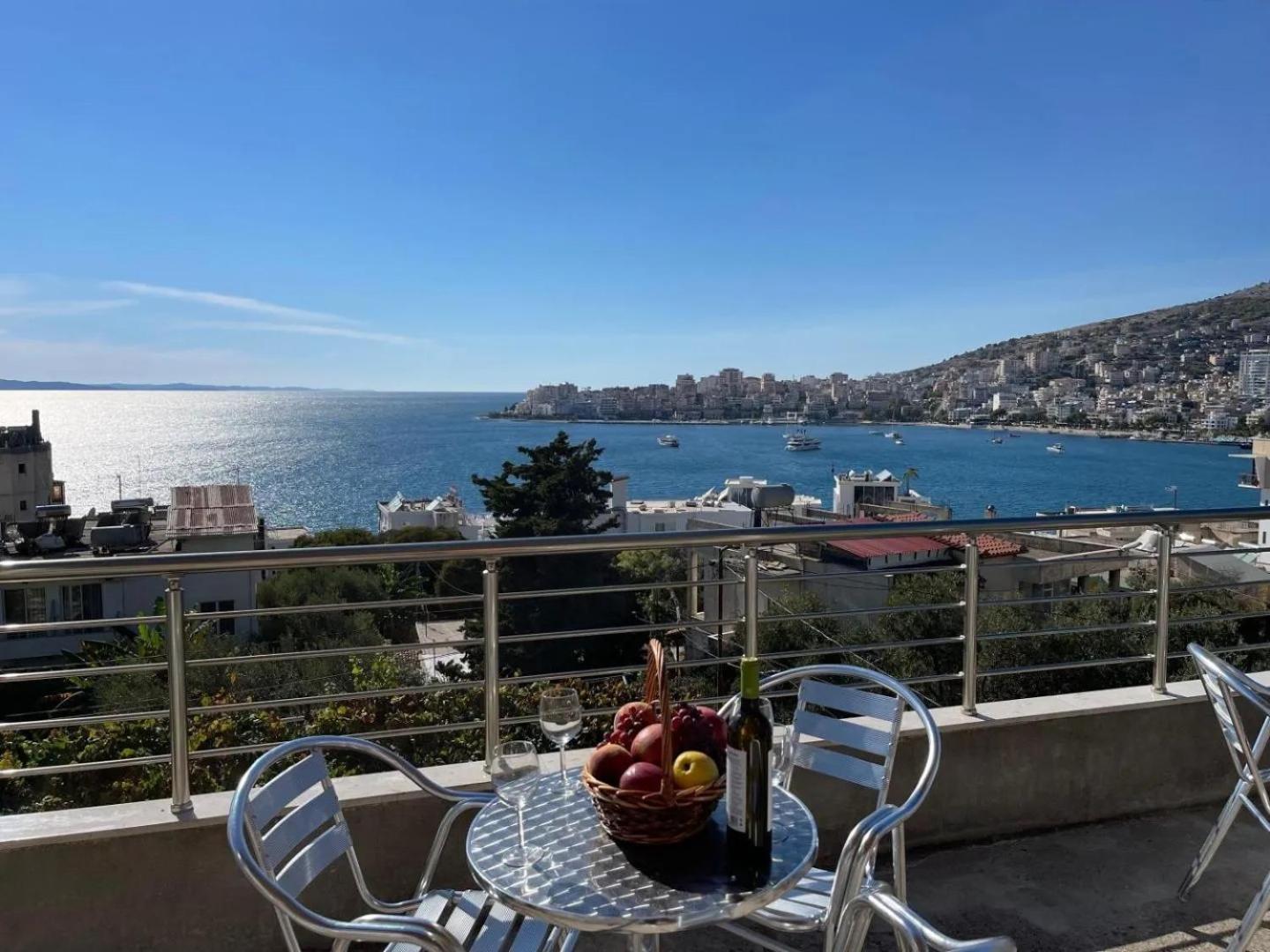Almar * Saranda
